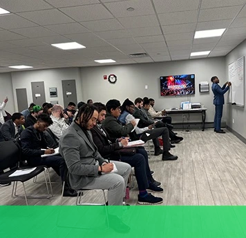 Meet the team of Greenlining Management